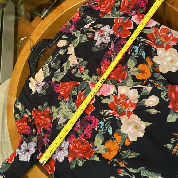 INC (International Concepts) floral blouson top - Picture 4 of 10